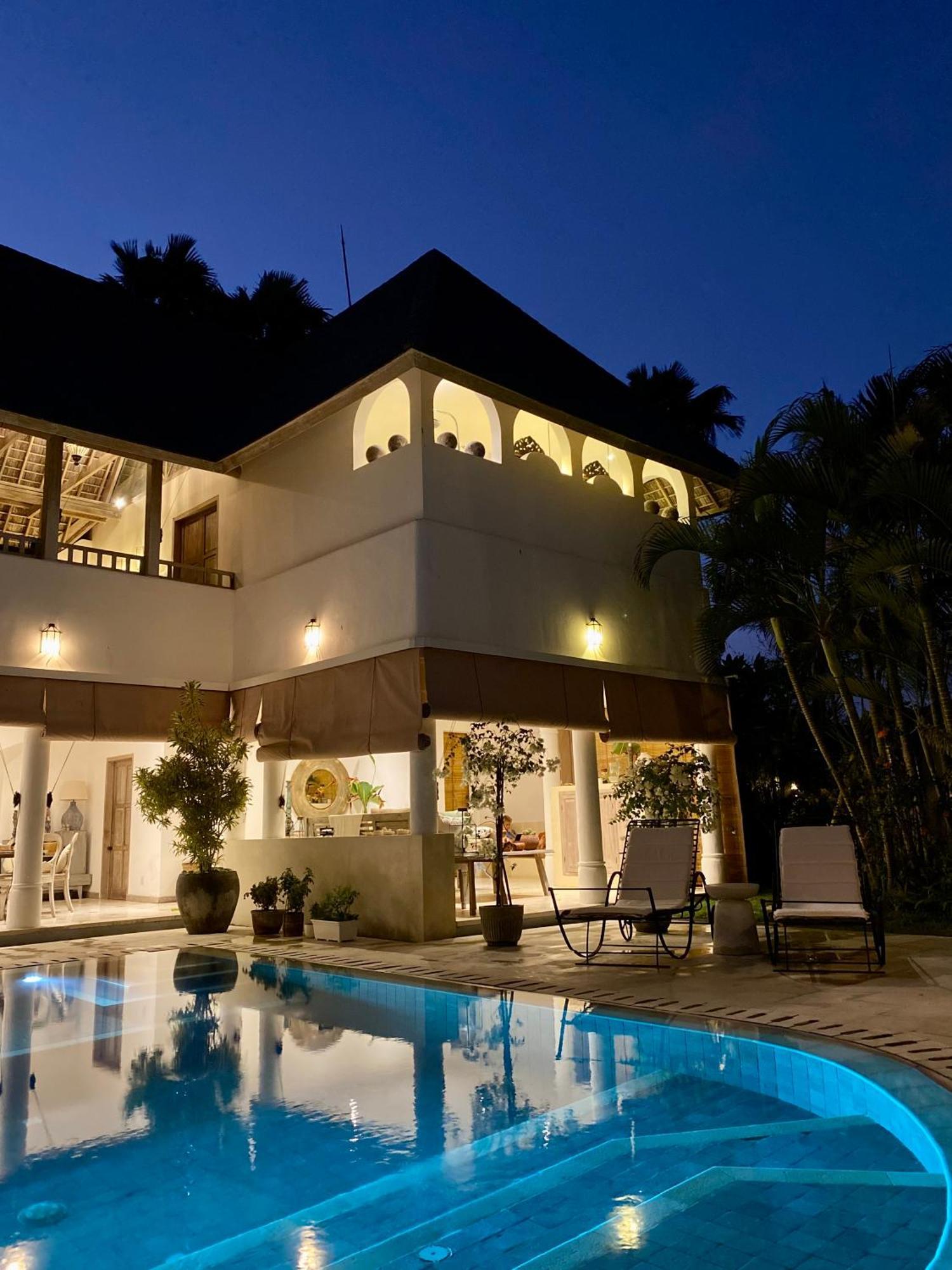 Unique 3Br Villa With Pool 5 Minute Walk To The Pererenan Beach チャングー エクステリア 写真